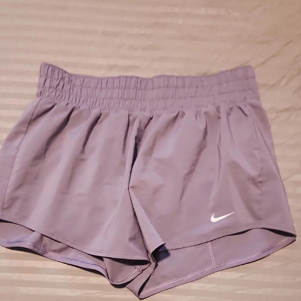 Nike Women's Lavender Athletic Shorts - Picture 1 of 3